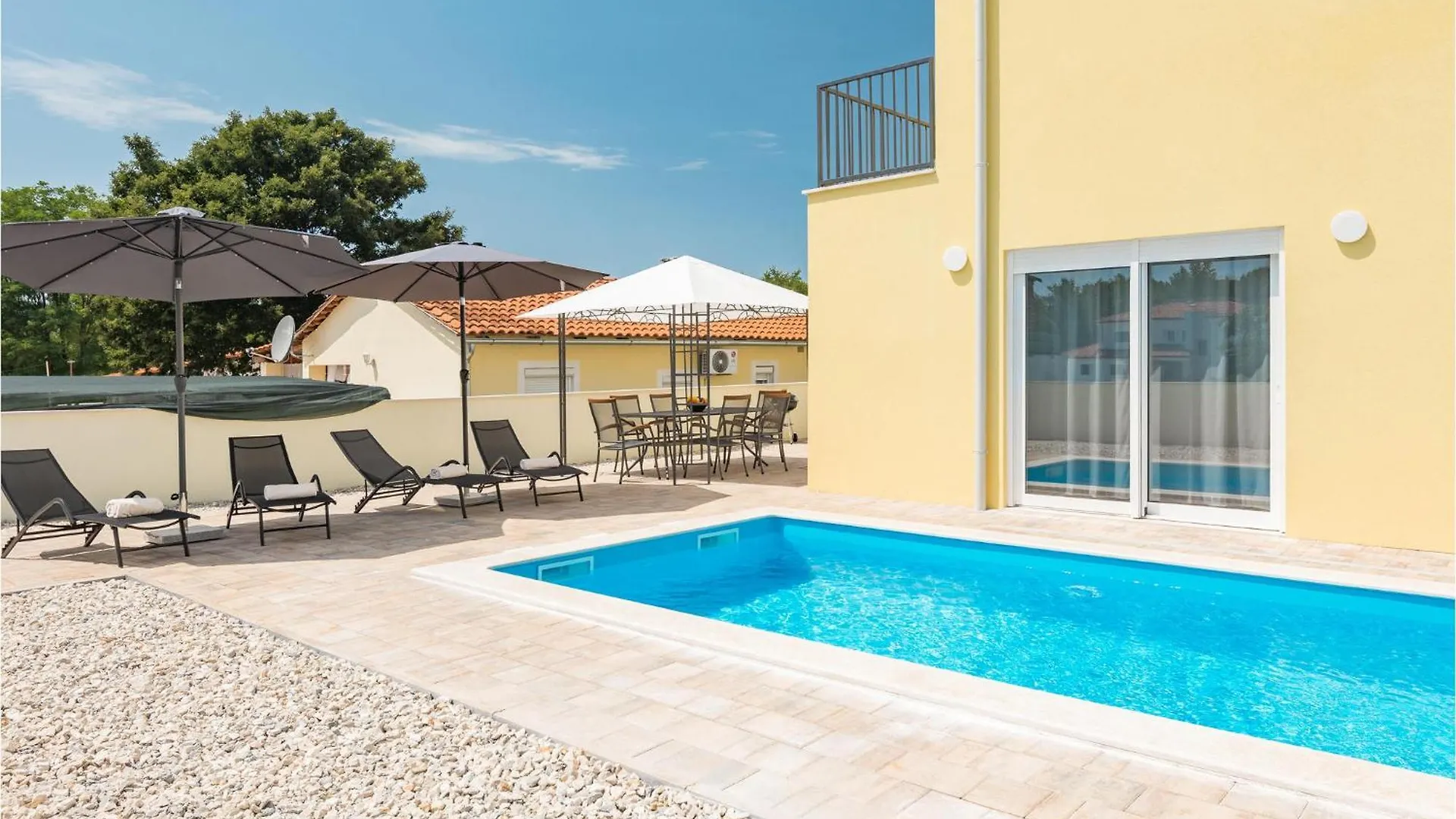 Amazing Home In Porec With Outdoor Swimming Pool Holiday home